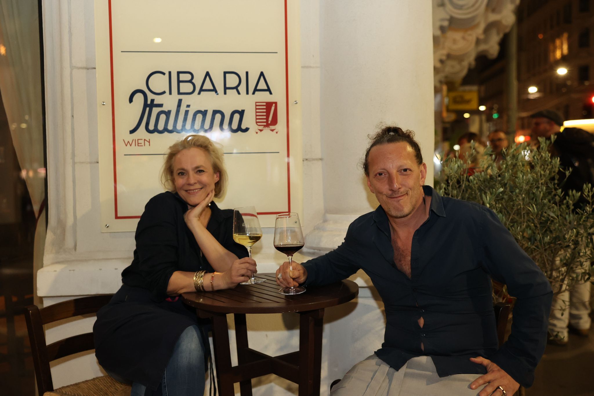 Cibaria-Italiana-Mario-Anita-laden-nach-Italien